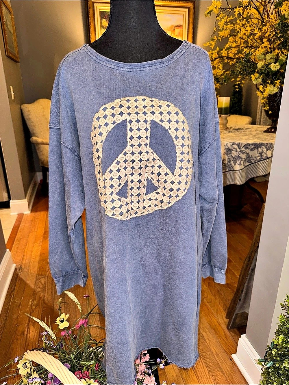 umgee Mineral Wash Crochet Peace Sign Sweatshirt Dress Blue Large